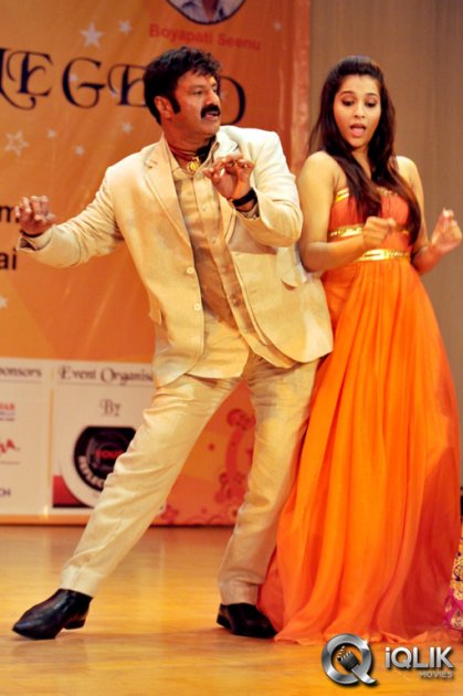 Legend-Team-at-Rasamayi-Spandana-Cultural-Event-in-Dubai